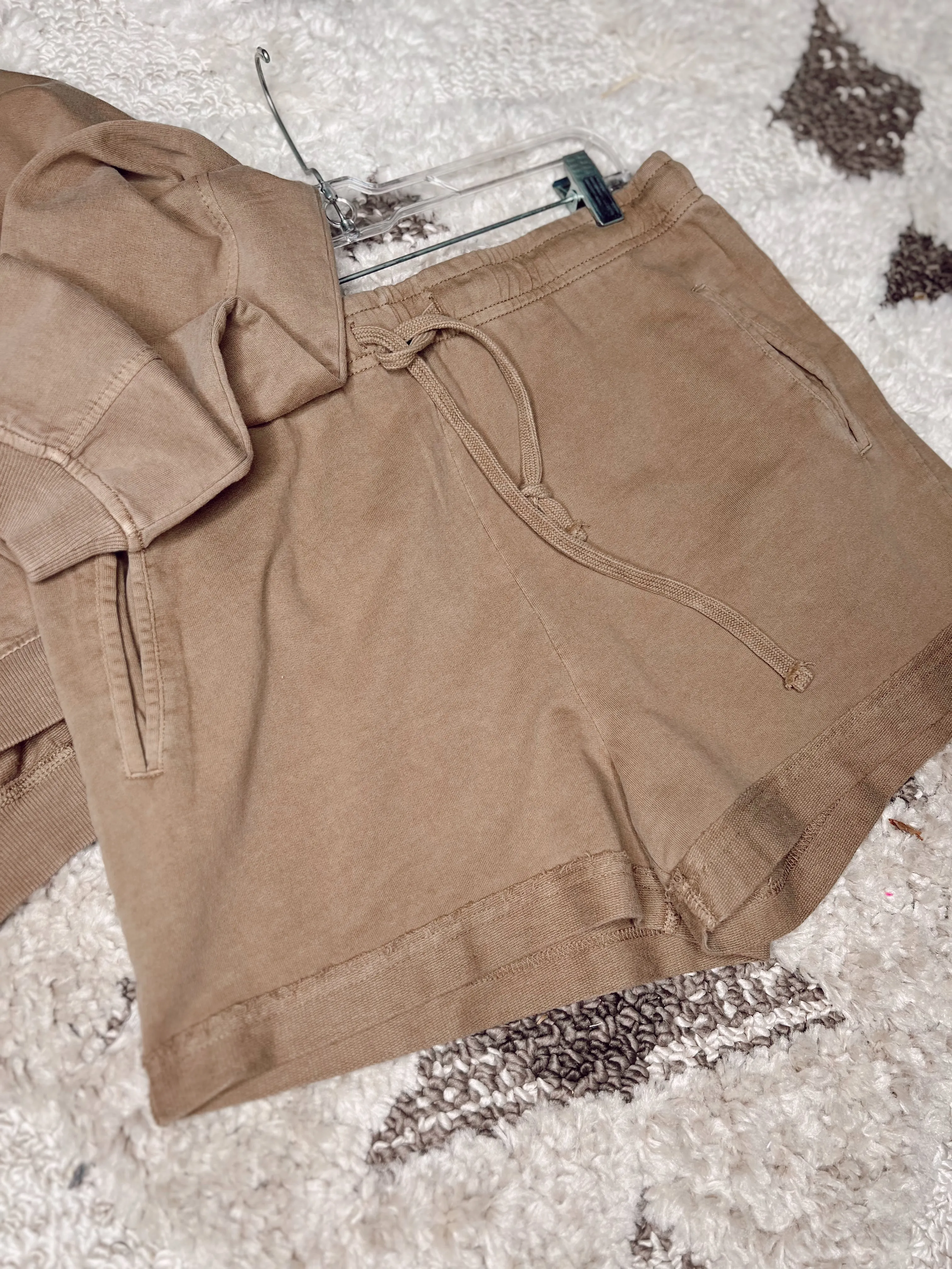 Simple Drawstring Shorts- Taupe